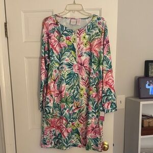 NWT Floral Long Sleeve cover up for beach or pool